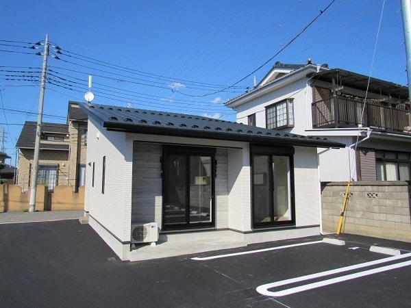 スタースクエア若草